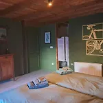 De Patuljak Couette-café Houffalize