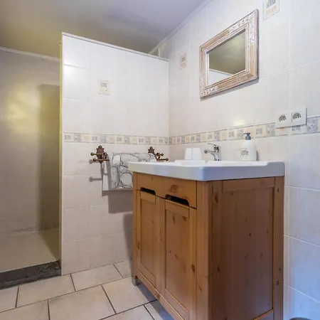 De Patuljak Bed & Breakfast *