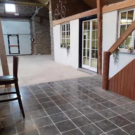 De Patuljak Bed & Breakfast *