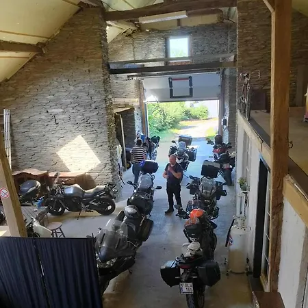 De Patuljak Bed & Breakfast *